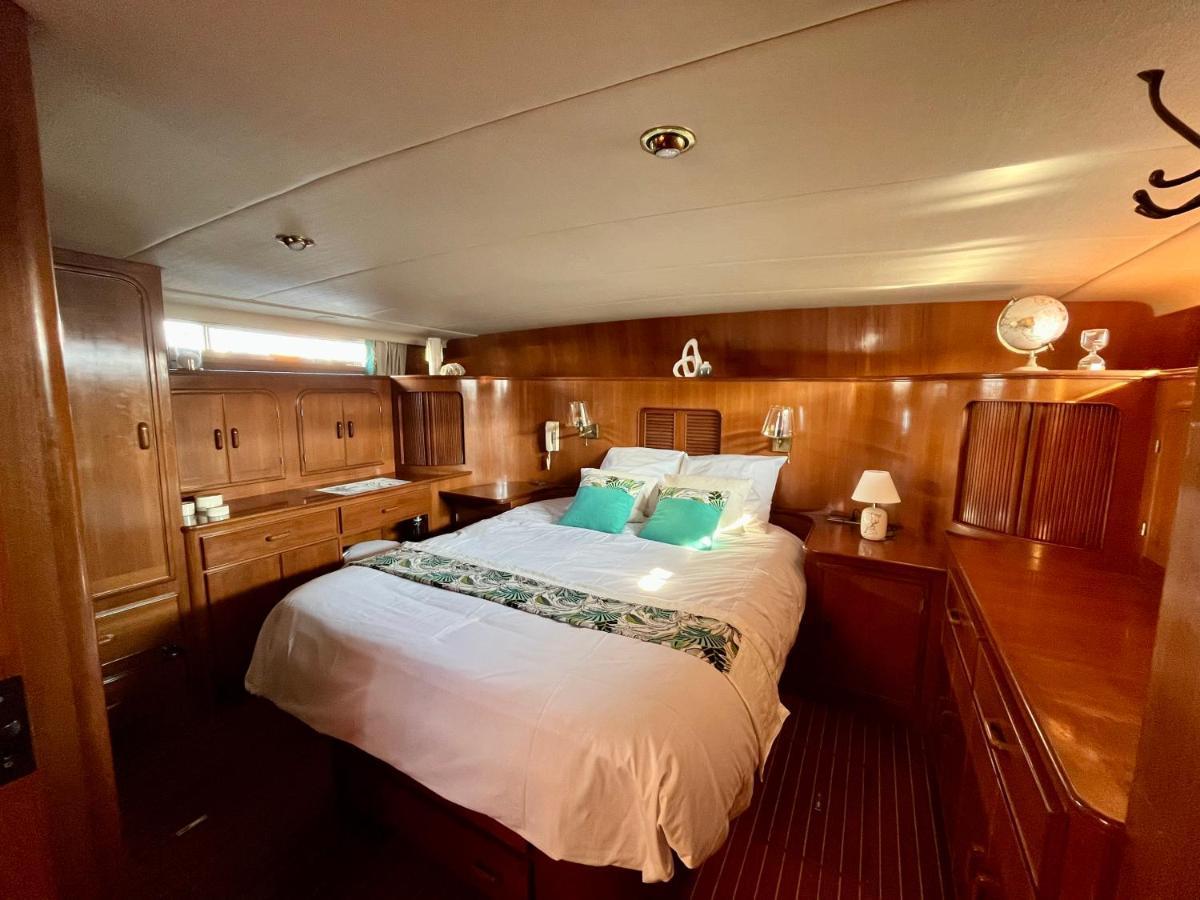 Hotel Navi Yacht A Sete, 2 A 8 Couchages, Privatif Exterior foto