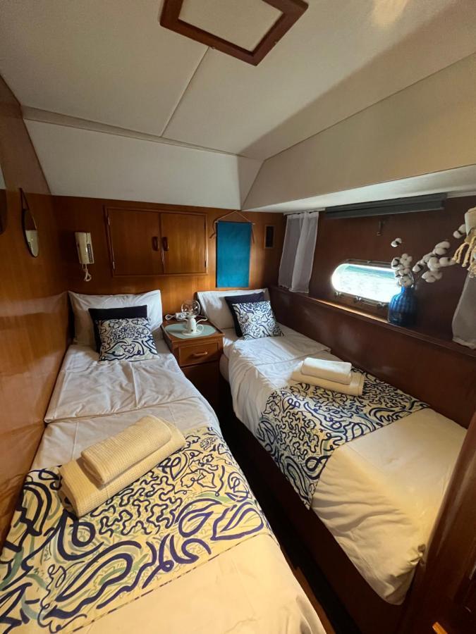 Hotel Navi Yacht A Sete, 2 A 8 Couchages, Privatif Exterior foto