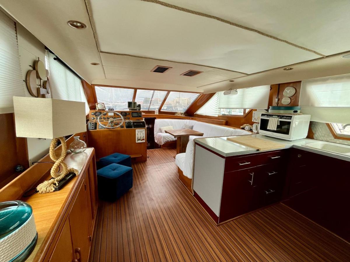 Hotel Navi Yacht A Sete, 2 A 8 Couchages, Privatif Exterior foto