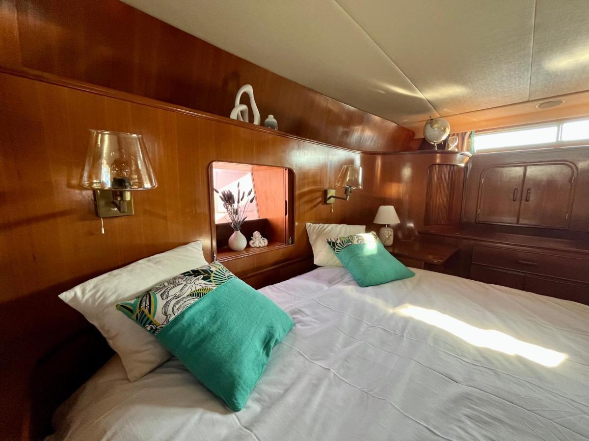 Hotel Navi Yacht A Sete, 2 A 8 Couchages, Privatif Exterior foto